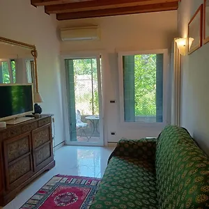 Beatiful Modern Flat Centre With Private Lounge Area Relax Venecia